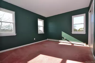 72 Old Farm Road, Riverhead, NY 11901 - Photo 19