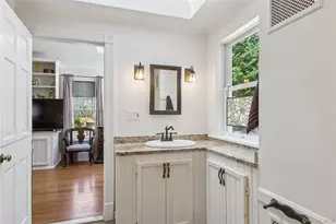 264 Washington Ave, Jamesport, NY 11947 - Photo 13