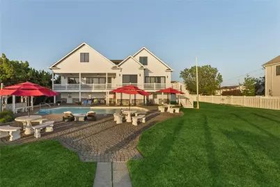 894 S Long Beach Avenue, Freeport, NY 11520 - Photo 29