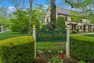 274 Cherry Valley Ave, Garden City, NY 11530 - Photo 3