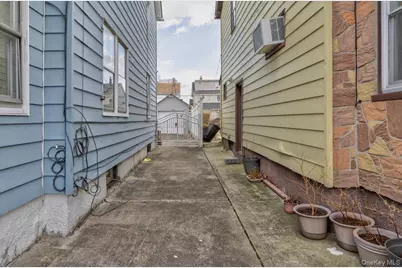 115-47 199th Street, Jamaica, NY 11412 - Photo 23