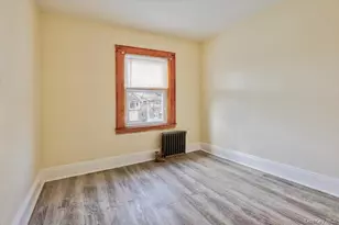 115-47 199th St, Jamaica, NY 11412 - Photo 11