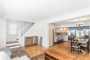 89-19 205th St, Hollis, NY 11423 - Photo 3