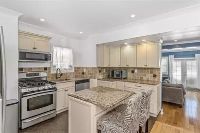 8919 205th Street, Hollis, NY 11423 - Photo 7