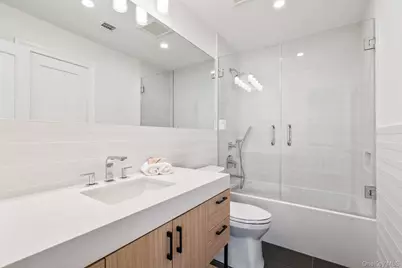 10 Threepence Drive, Melville, NY 11747 - Photo 41