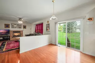 417 Vassar Pl, Fishkill, NY 12524 - Photo 13