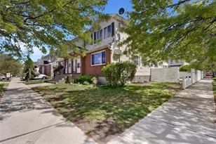 62-35 Burchell Rd, Arverne, NY 11692 - Photo 19