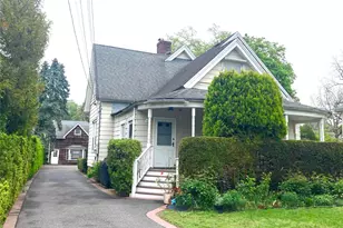 291 South St, Oyster Bay, NY 11771 - Photo 3