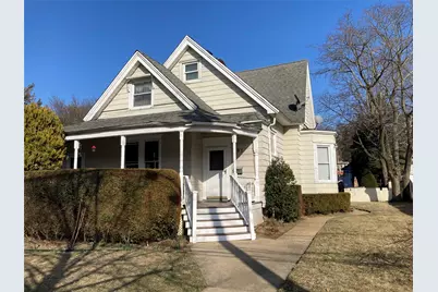 291 South Street, Oyster Bay, NY 11771 - Photo 1