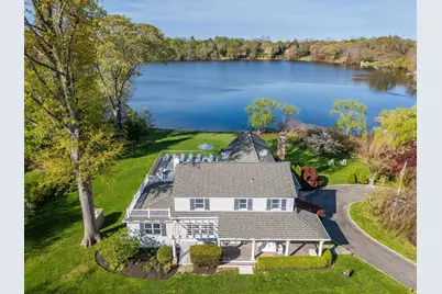 2455 New Suffolk Avenue, Mattituck, NY 11952 - Photo 1