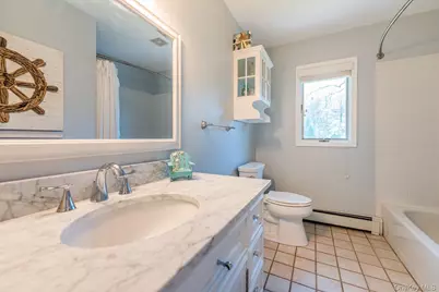 60 Bayview Drive, Huntington, NY 11743 - Photo 17