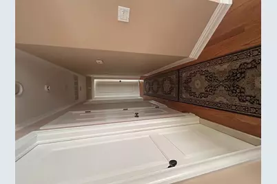 36 Shore Drive W, Copiague, NY 11726 - Photo 13