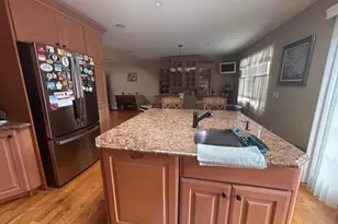 36 Shore Dr W, Copiague, NY 11726 - Photo 7