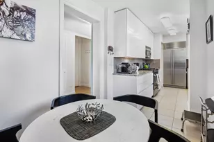 255 E 49th St, New York, NY 10017 - Photo 11