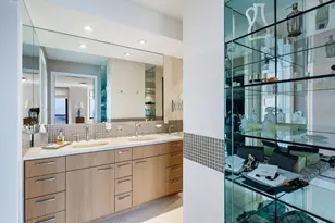 255 E 49th St, New York, NY 10017 - Photo 7