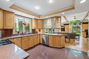 22 Stratford Ave, Greenlawn, NY 11740 - Photo 7