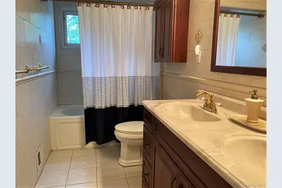 23 Duncan Lane, Huntington, NY 11743 - Photo 9