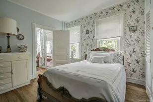 89 Duck Pond Rd, Glen Cove, NY 11542 - Photo 37