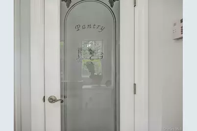 89 Duck Pond Road, Glen Cove, NY 11542 - Photo 29