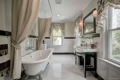 89 Duck Pond Road, Glen Cove, NY 11542 - Photo 39