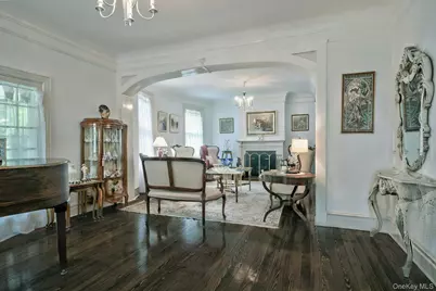 89 Duck Pond Road, Glen Cove, NY 11542 - Photo 15