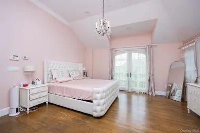 150-50 6th Avenue, Whitestone, NY 11357 - Photo 15