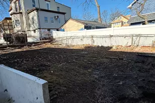 133 Lincoln Ave, New Rochelle, NY 10801 - Photo 5