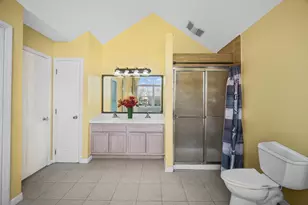 4 Taylor Ln, Medford, NY 11763 - Photo 35