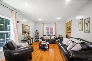 4 Taylor Ln, Medford, NY 11763 - Photo 13