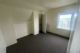 149 Washburn Ave, Freeport, NY 11520 - Photo 3