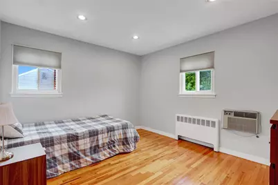 42 Briarwood Lane, Plainview, NY 11803 - Photo 17