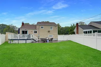 42 Briarwood Lane, Plainview, NY 11803 - Photo 25