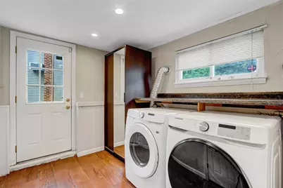 42 Briarwood Lane, Plainview, NY 11803 - Photo 21