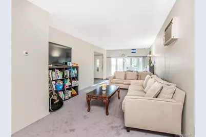 18 South Circle, Yonkers, NY 10703 - Photo 7