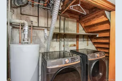 18 South Circle, Yonkers, NY 10703 - Photo 15