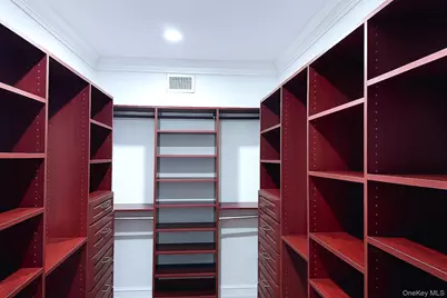 510 Shore Drive, Oakdale, NY 11769 - Photo 25