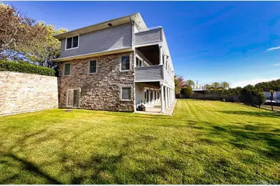 510 Shore Drive, Oakdale, NY 11769 - Photo 45