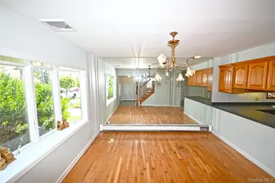 2198 Willow Street, Wantagh, NY 11793 - Photo 49