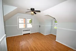 2198 Willow St, Wantagh, NY 11793 - Photo 31