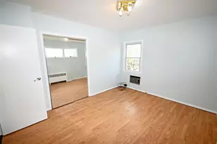 2198 Willow St, Wantagh, NY 11793 - Photo 13