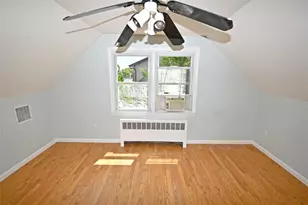 2198 Willow St, Wantagh, NY 11793 - Photo 45