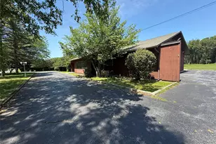 565 Prosperous Valley Rd, Middletown, NY 10940 - Photo 3