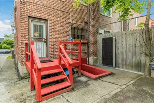 2733 Tenbroeck Ave, Bronx, NY 10469 - Photo 17