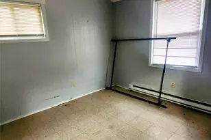 548 Taylor Ave, Patchogue, NY 11772 - Photo 7