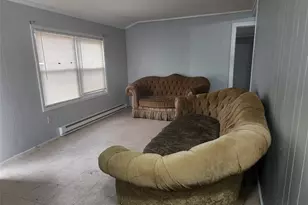 548 Taylor Ave, Patchogue, NY 11772 - Photo 5