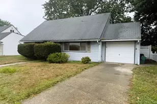 3157 Brixton Ln, Levittown, NY 11756 - Photo 5