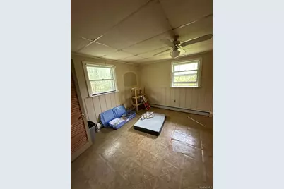 198 E Pond Road, Woodridge, NY 12789 - Photo 7