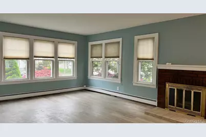 425 Marcellus Road, Mineola, NY 11501 - Photo 5