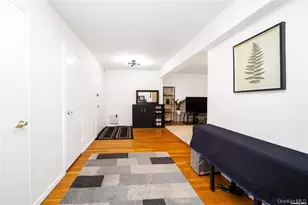 241-20 Northern Blvd, Little Neck, NY 11362 - Photo 3