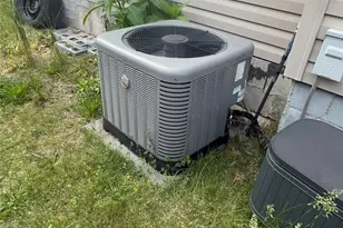 519 Sweezy Ave, Riverhead, NY 11901 - Photo 11